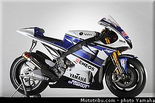 yamaha_yzr_m1_2012_03_motogp.jpg