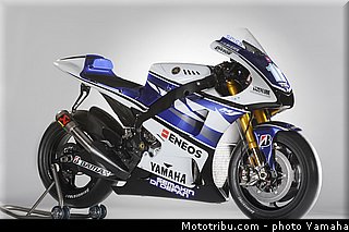 yamaha_yzr_m1_2012_16_motogp.jpg