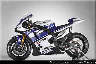 yamaha_yzr_m1_2012_19_motogp.jpg