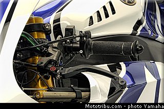 yamaha_yzr_m1_2012_29_motogp.jpg