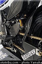 yamaha_yzr_m1_2012_32_motogp.jpg