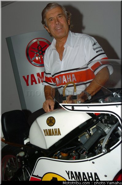 008_yamaha_yzr_ow_23_1974_agostini_1