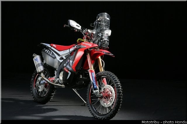 crf_450_rally_001_honda_2015