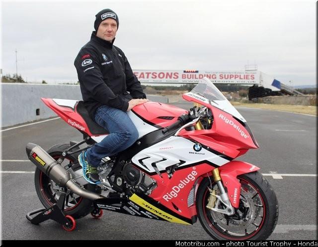 keith_amor_tourist_trophy_2015_1