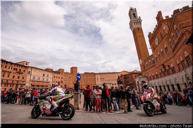 ducati_palio_sienne_1_motogp_2015_italie_mugello