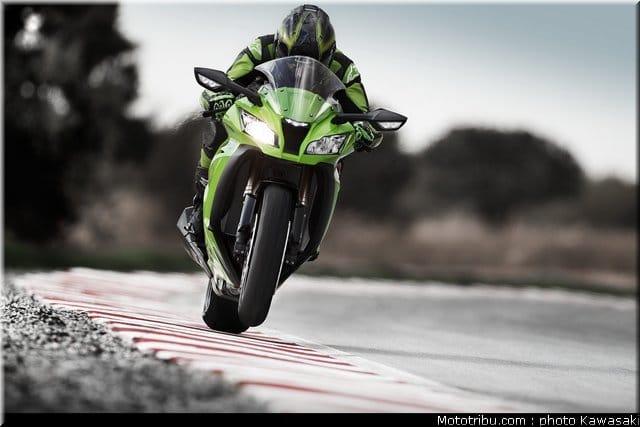 kawasaki_zx10r_2011_0005