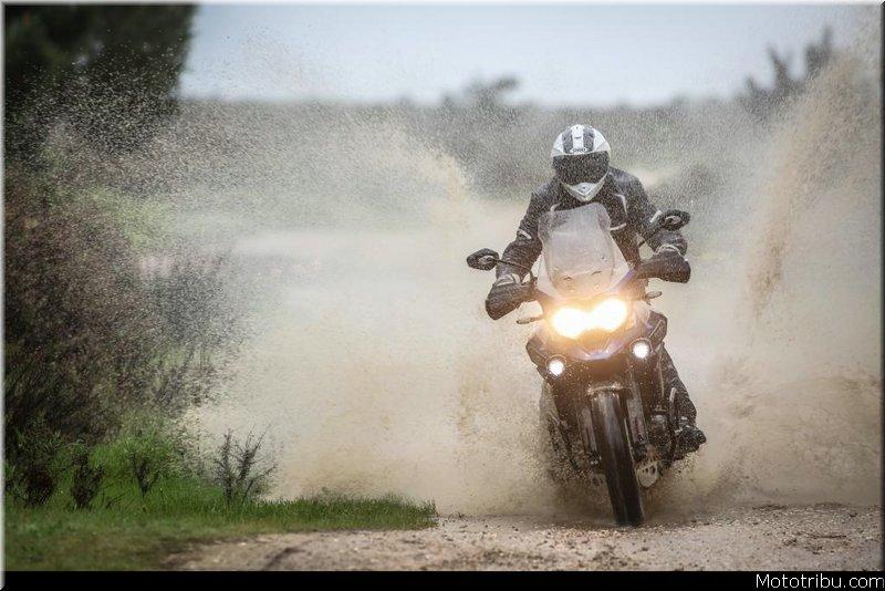 metzeler_tourance-triumph-tiger-explorer_2016_3