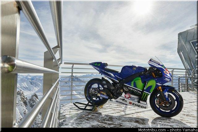 motogp_2016_presentation_yamaha_pointe_hellbronner_022