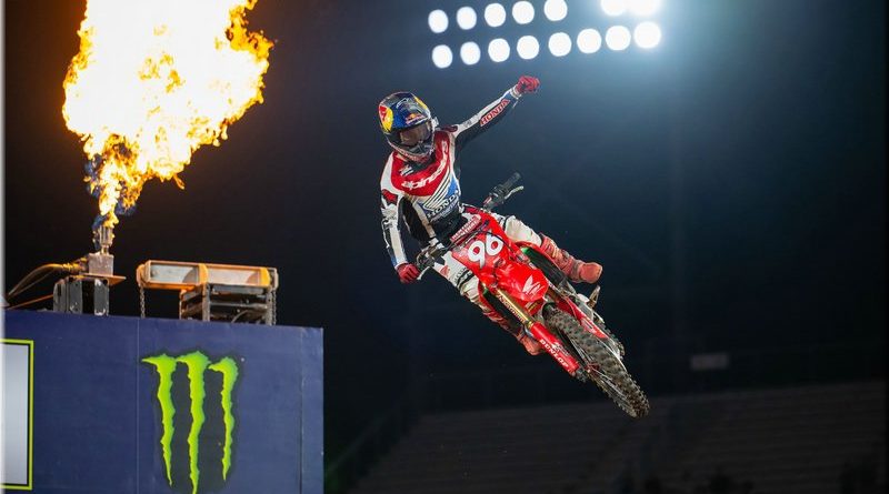 SUPERCROSS US - Birmingham, Hunter Lawrence domine et Cole Davies sur tapis vert (résumés, photos, vidéos, résultats)