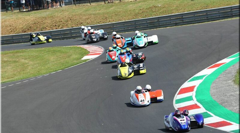 SIDECAR SUPERSIDE - Italie, Cremona, la présentation et la liste des équipages